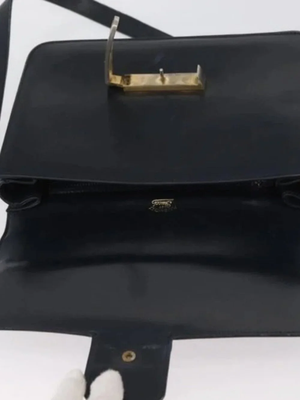 GUCCI Shoulder Bag Leather Navy Gold Auth YKZ288